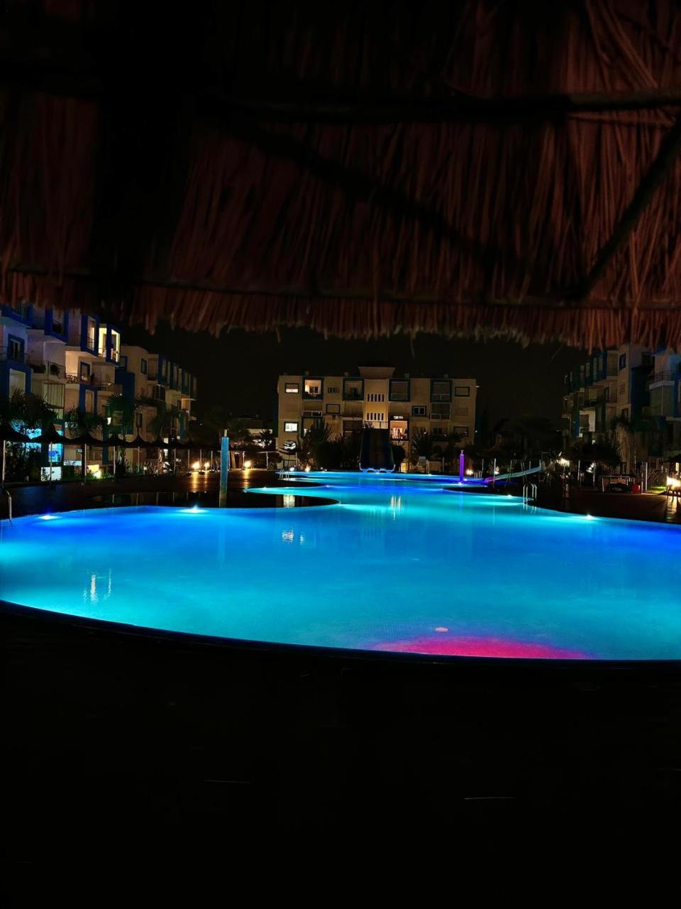 Superbe Appartement Au Centre De Cabo Negro En Residence Avec Piscines Et Tobogan Kültér fotó